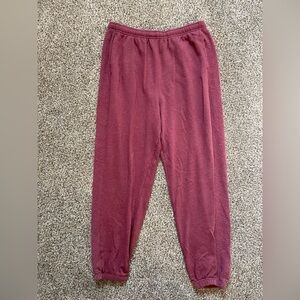 ❤️SO Women's Track Pants in Burgundy
